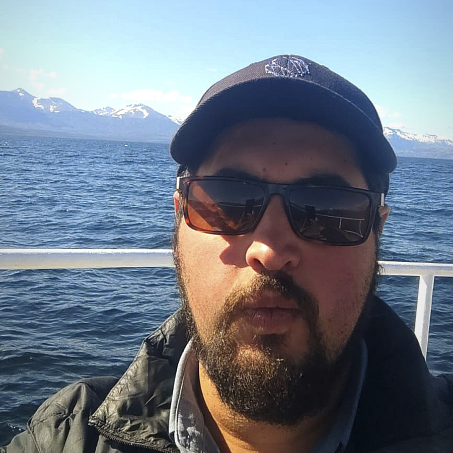 Nicholas Raggio Nicolás Raggi – Prisma Austral